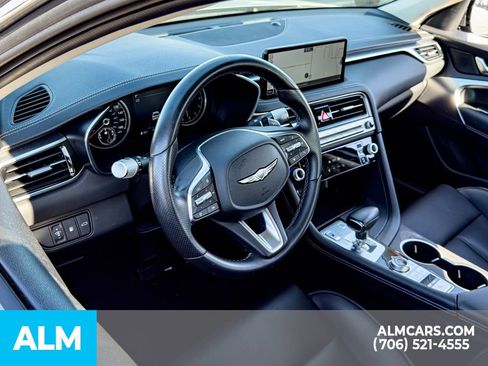 Used 2025 Genesis G70 2.5T RWD image 8