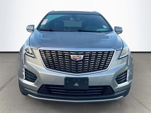 Used 2023 Cadillac XT5 Premium Luxury AWD/4WD image 2