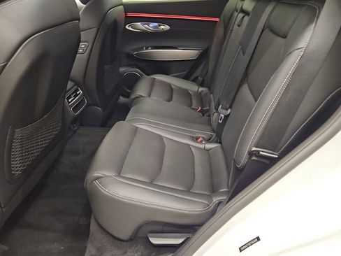 Used 2026 Genesis GV70 2.5T Select image 13