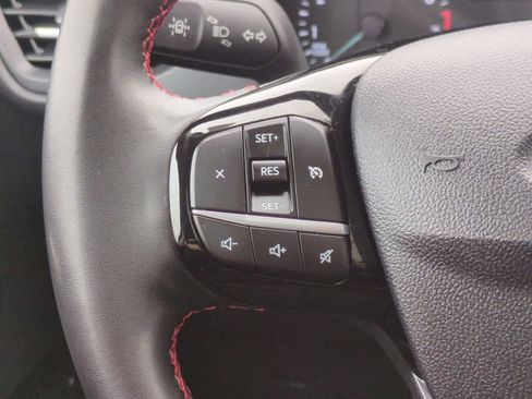 Used 2022 Ford Escape SEL w/ SEL Stealth AWD Package image 25