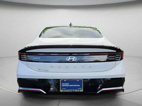 Used 2024 Hyundai Sonata SEL FWD image 5
