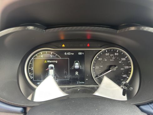 New 2025 Nissan Versa SV w/ Trunk Package image 28