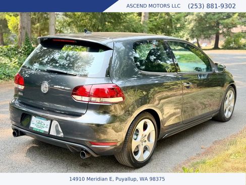 Used 2010 Volkswagen GTI 2-Door FWD image 5