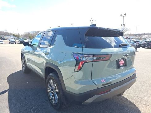 New 2026 Chevrolet Equinox LT w/ Convenience Package II image 4