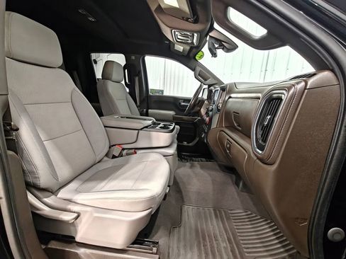 Used 2022 Chevrolet Silverado 1500 LT w/ Safety Package II image 25