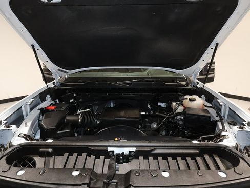 Certified 2025 Chevrolet Silverado 2500 LT w/ Convenience Package image 31