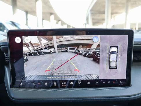 New 2026 Ford Maverick Lobo image 25