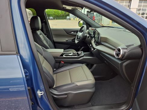 Used 2026 Chevrolet Equinox LT w/ Convenience Package II AWD/4WD image 35
