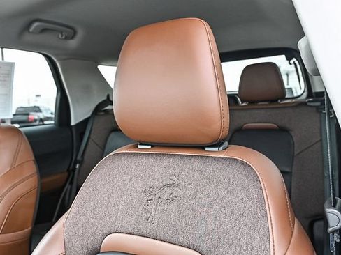 Certified 2025 Ford Bronco Sport Outer Banks w/ Outer Banks Tech Package+ AWD/4WD image 30