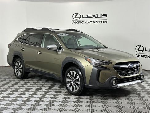 Used 2023 Subaru Outback Touring XT image 2