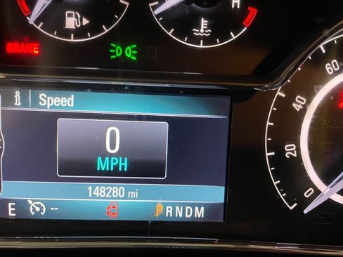 Used 2015 Buick Regal Premium FWD image 10