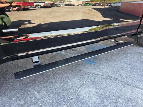 Used 2016 Ford F150 Limited w/ Trailer Tow Package image 14