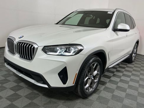 Certified 2024 BMW X3 sDrive30i w/ Premium Package image 2