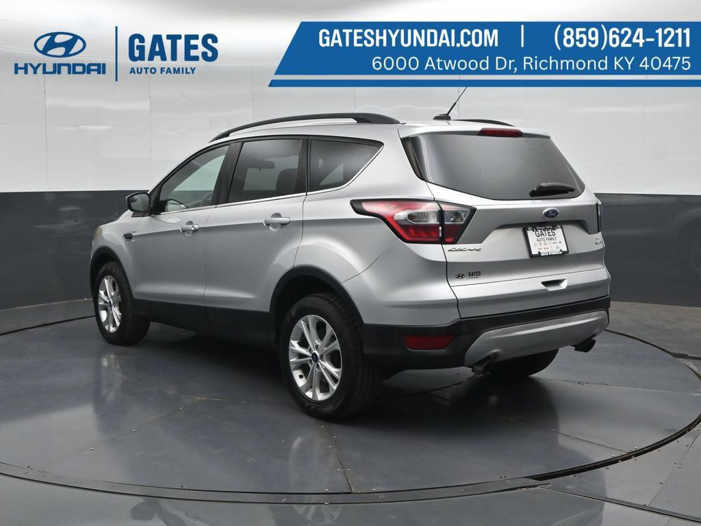 Used 2018 Ford Escape SE AWD/4WD image 8
