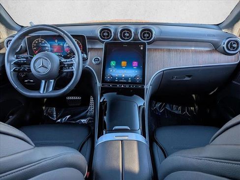 Certified 2025 Mercedes-Benz GLC 300 4MATIC image 15