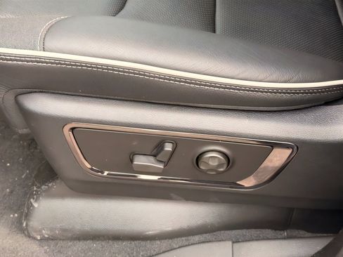 New 2026 RAM 1500 Limited w/ Body Color Bumper Group image 14