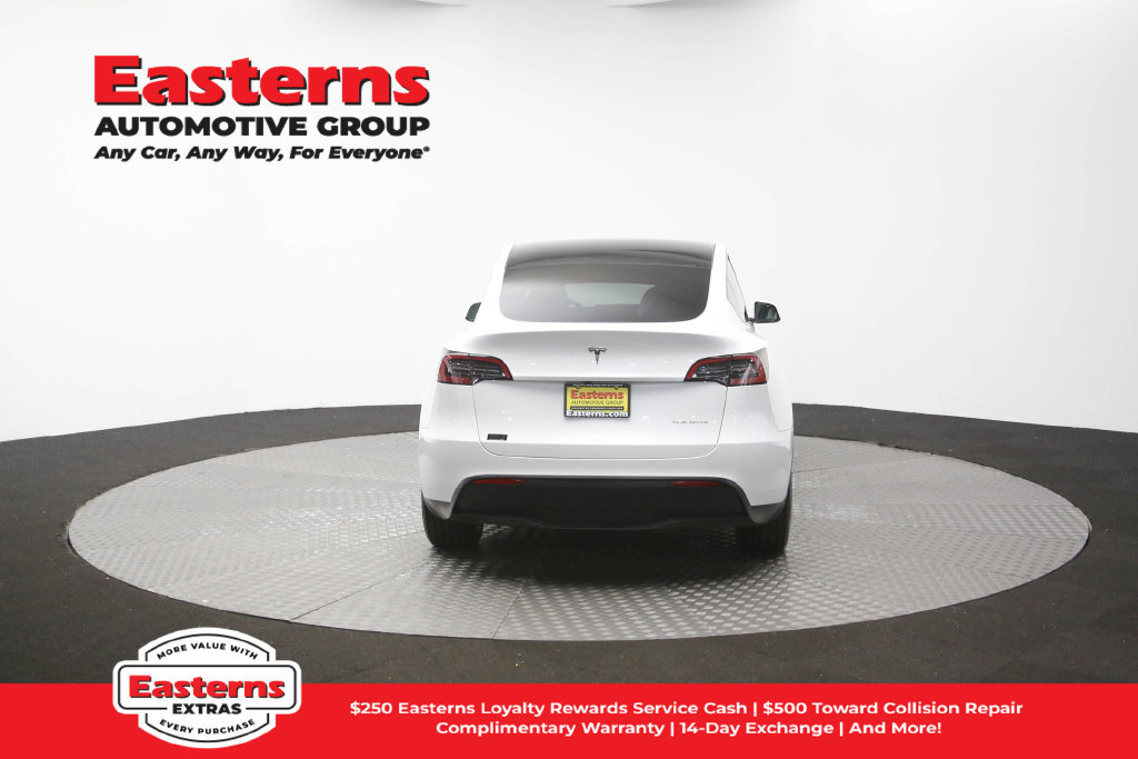 Used 2023 Tesla Model Y Long Range AWD/4WD image 35