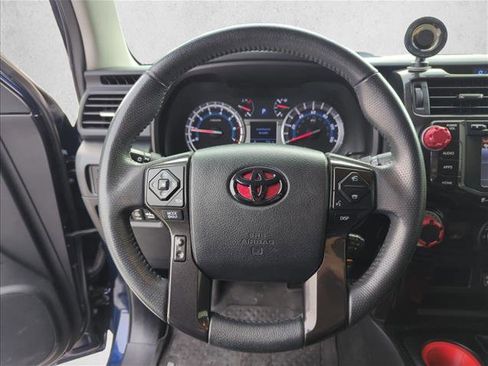 Used 2018 Toyota 4Runner TRD Off-Road image 13