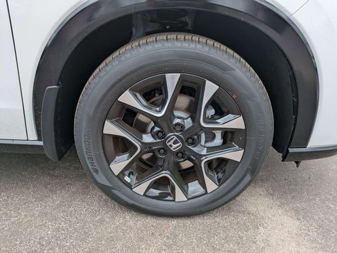 New 2026 Honda HR-V EX-L image 16