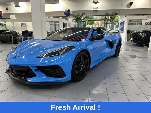 Used 2021 Chevrolet Corvette Stingray Premium Conv w/ Z51 Performance Package RWD image 21