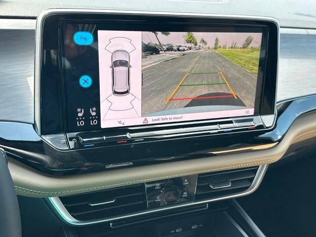 New 2026 Volkswagen Atlas Cross Sport SE AWD/4WD image 32