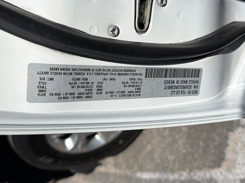 Used 2024 RAM 2500 Big Horn image 30