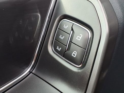 Used 2024 Ford F150 Lariat AWD/4WD image 16