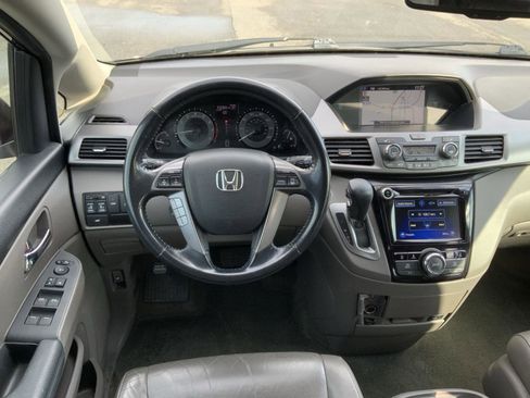 Used 2015 Honda Odyssey EX-L image 23