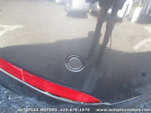 Used 2016 Kia Sedona LX w/ LX Essentials Premium Package image 38