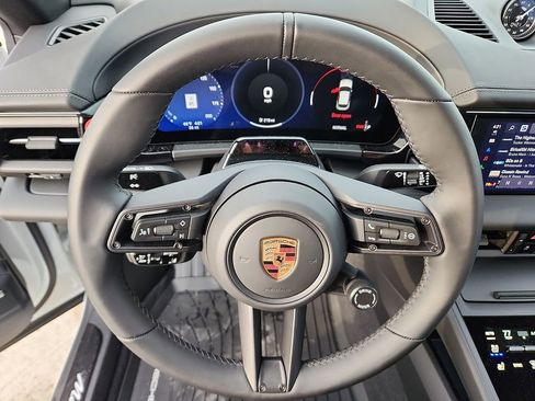 New 2026 Porsche Macan 4S Electric image 20