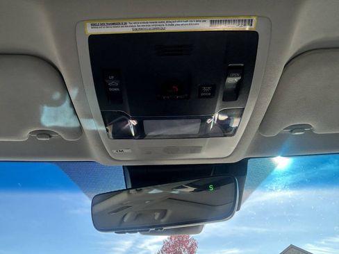 Used 2021 Lexus ES 300h w/ Accessory Package 2 image 21