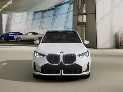 New 2026 BMW X3 xDrive30 w/ Premium Package image 3