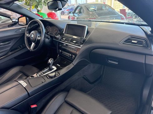 Used 2015 BMW 650i xDrive Convertible image 18