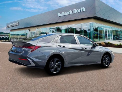 New 2026 Hyundai Elantra Sport FWD image 8