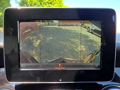 Used 2015 Mercedes-Benz CLA 250 image 23