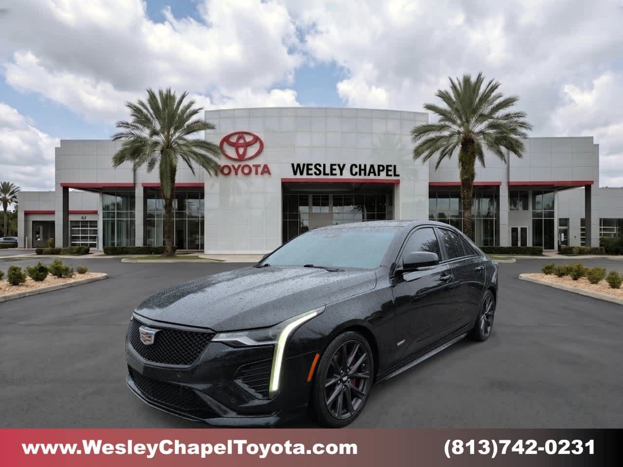 Used 2021 Cadillac CT4 V w/ Technology Package RWD image 1