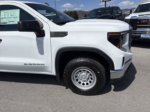 New 2026 GMC Sierra 1500 Pro AWD/4WD image 4