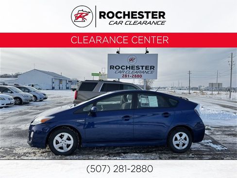 Used 2011 Toyota Prius Two image 1