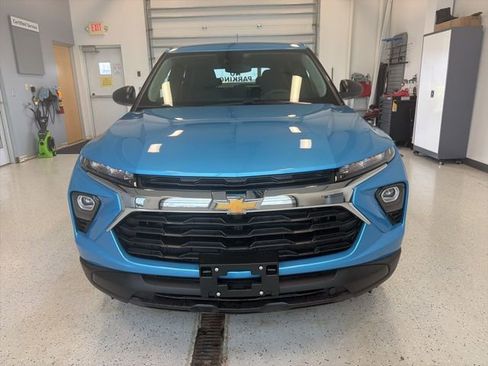 New 2026 Chevrolet TrailBlazer LS w/ LS Convenience Package AWD/4WD image 4