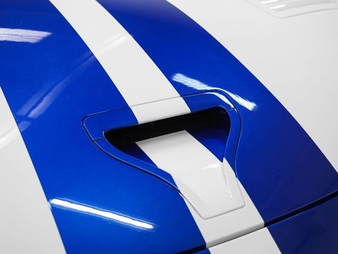 Used 1998 Dodge Viper GTS image 9