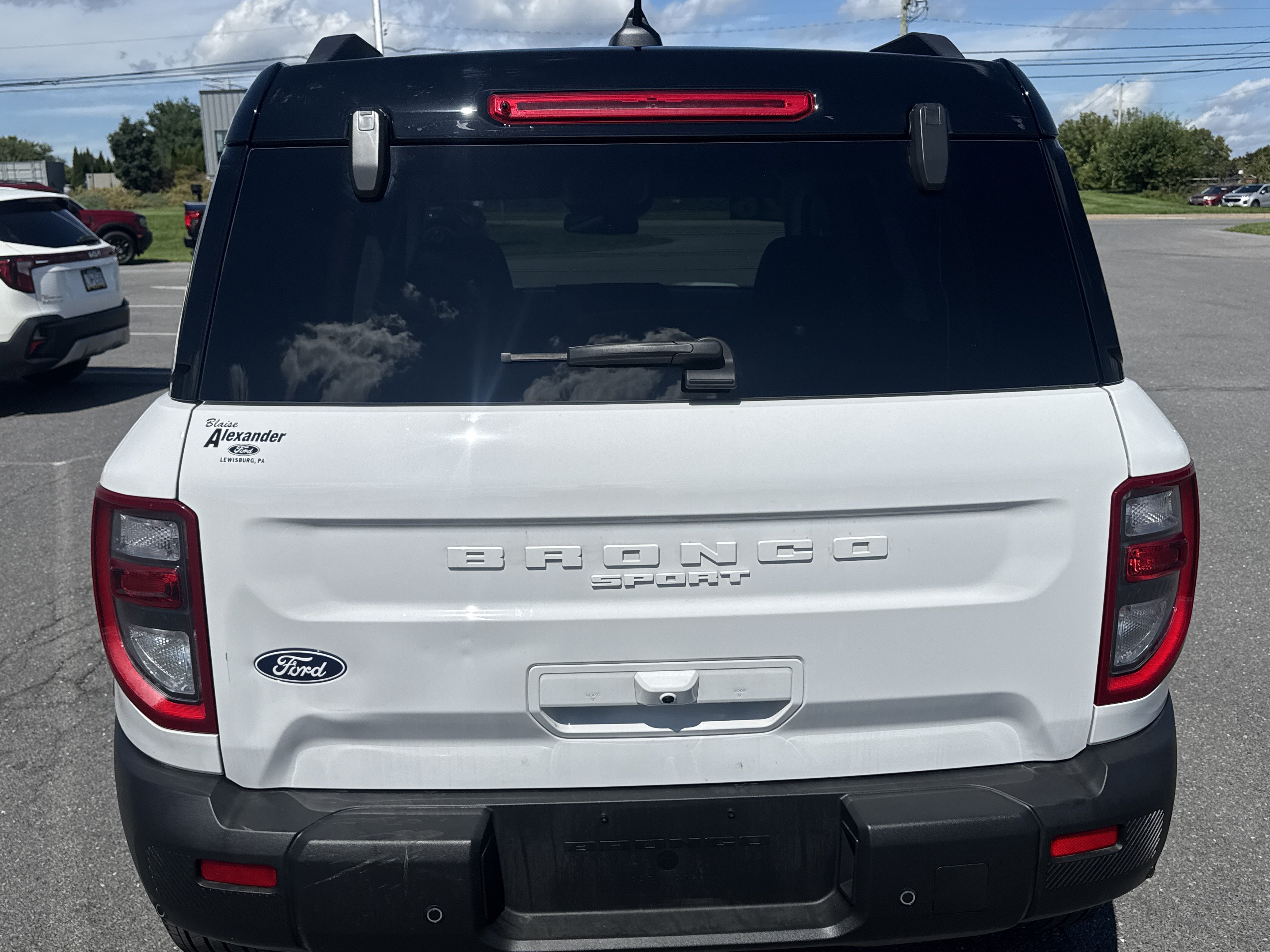 Certified 2026 Ford Bronco Sport Outer Banks w/ Outer Banks Tech Package+ AWD/4WD image 4