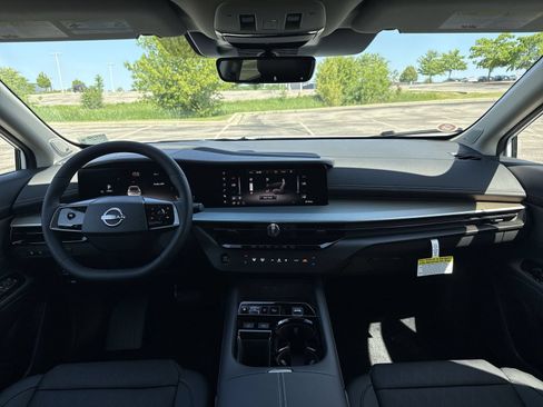 New 2026 Nissan Murano Platinum w/ Cargo Package AWD/4WD image 11