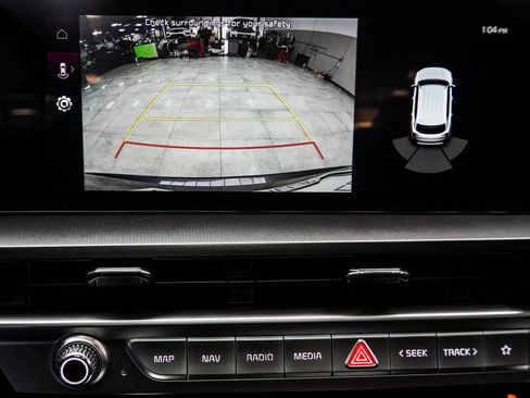 Used 2025 Kia Telluride S image 23