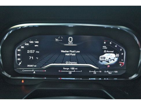 Used 2024 GMC Yukon AT4 w/ Technology Package image 13