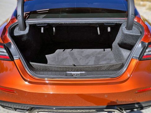 Used 2021 Nissan Maxima SR w/ Sport Mat Group image 5