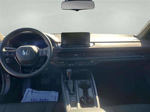 Used 2024 Honda Accord LX image 11