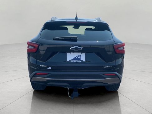 Certified 2025 Chevrolet Trax ACTIV w/ Driver Confidence Package FWD image 6