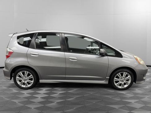 Used 2010 Honda Fit Sport image 6