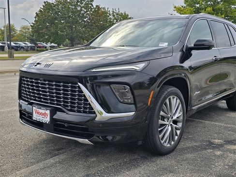 New 2026 Buick Enclave Avenir w/ Super Cruise Package image 10