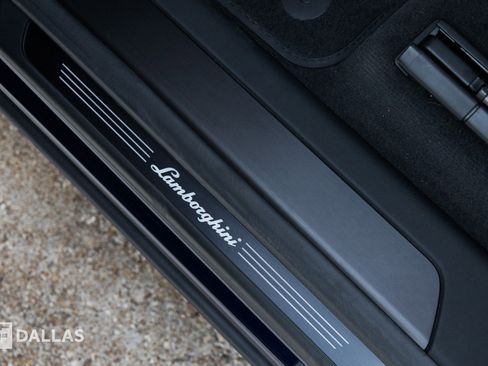 Used 2024 Lamborghini Urus S image 21